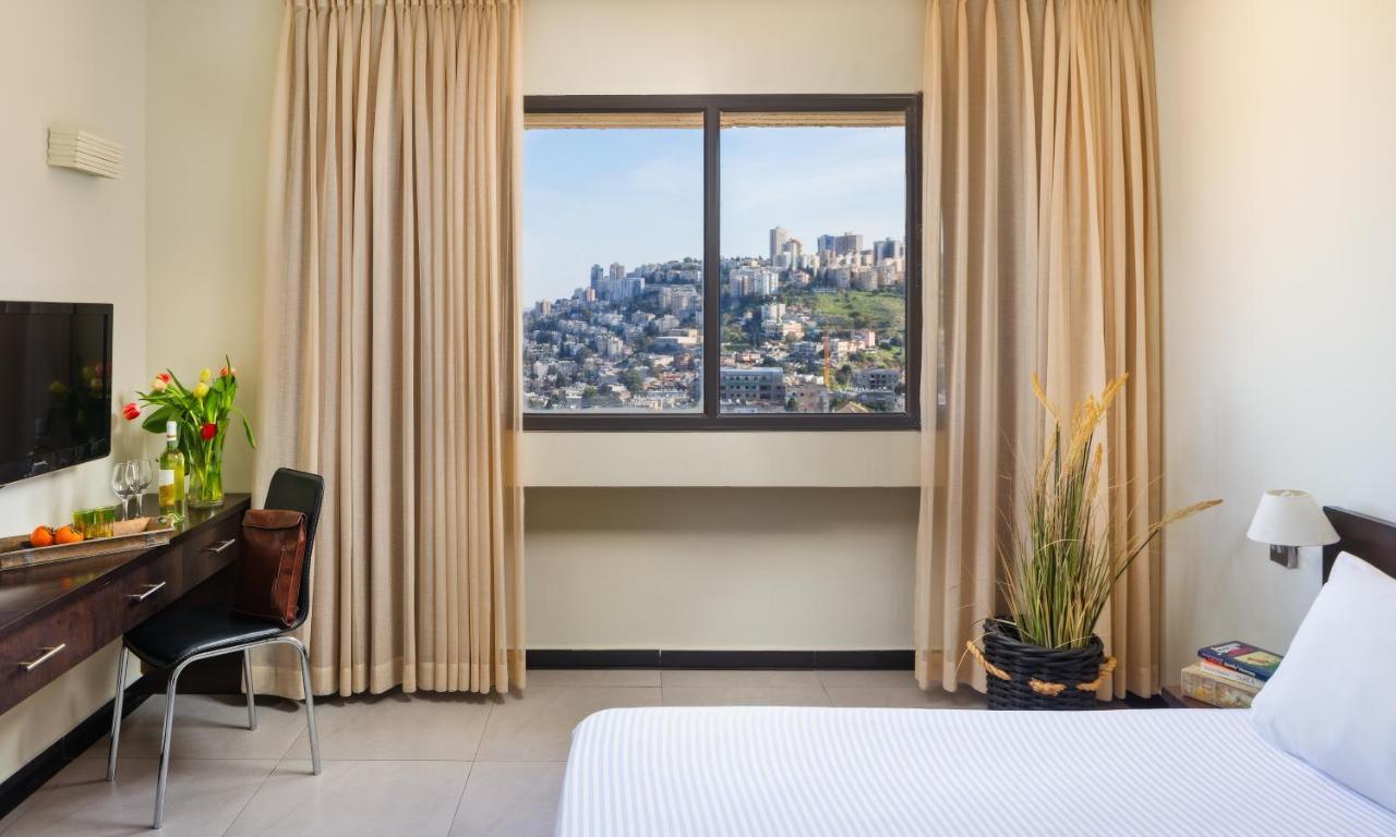 Market Hotel Haifa Eksteriør billede